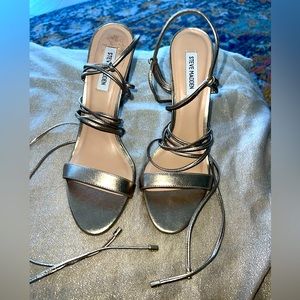 Steve Madden lace up heels